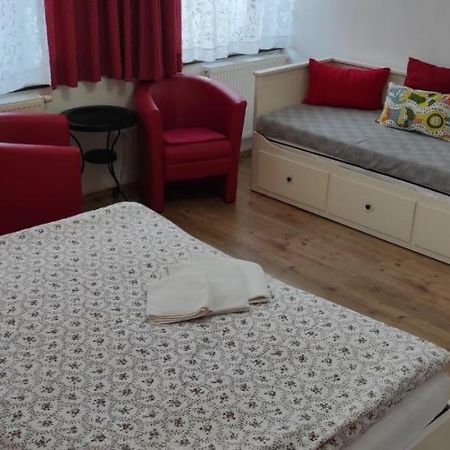 Ubytovanie City Izba Trencsénteplic Kültér fotó
