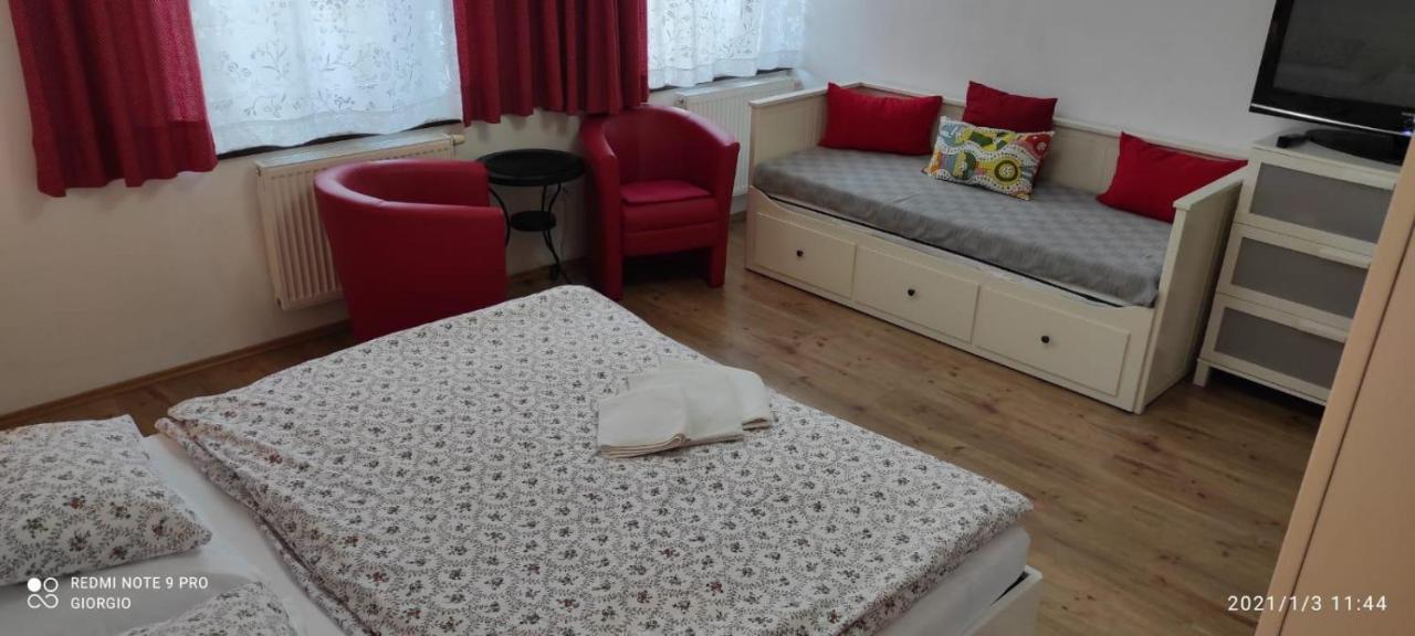 Ubytovanie City Izba Trencsénteplic Kültér fotó